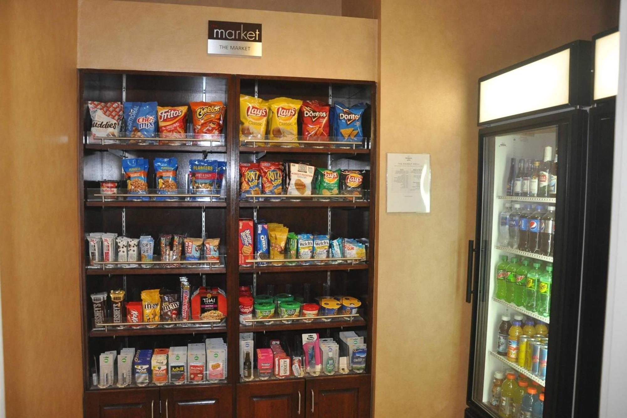 Residence Inn By Marriott Wichita East At Plazzio Buitenkant foto
